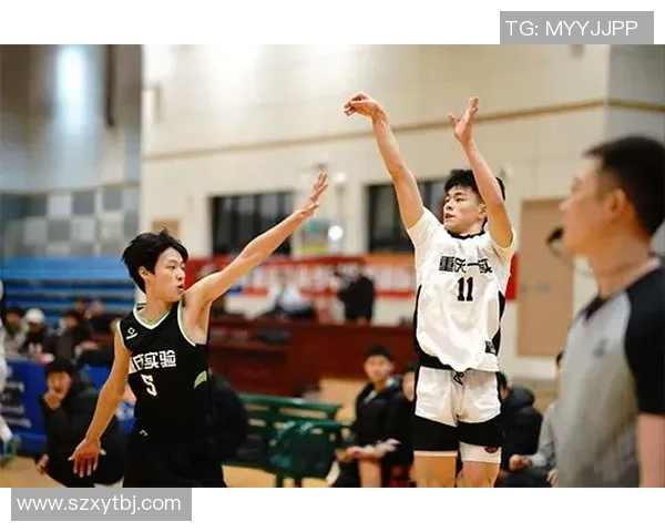 重庆篮球队以81分领跑世界锦标赛积分榜展现强劲实力